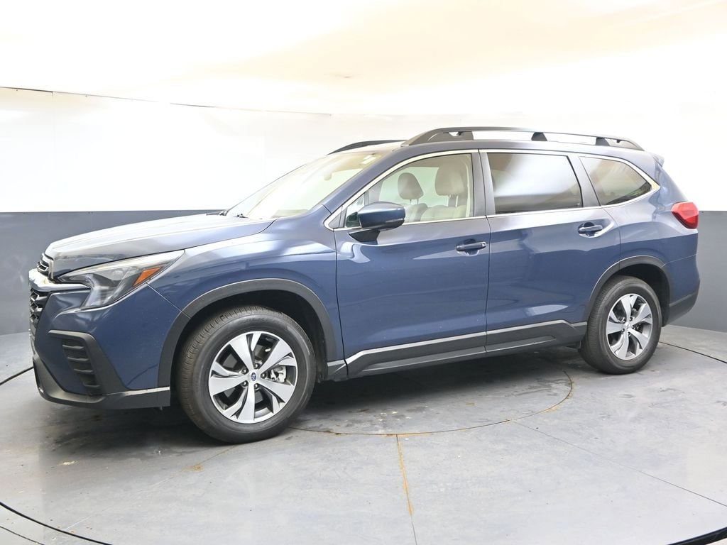 Used 2025 Subaru Ascent Premium 8-Passenger SUV