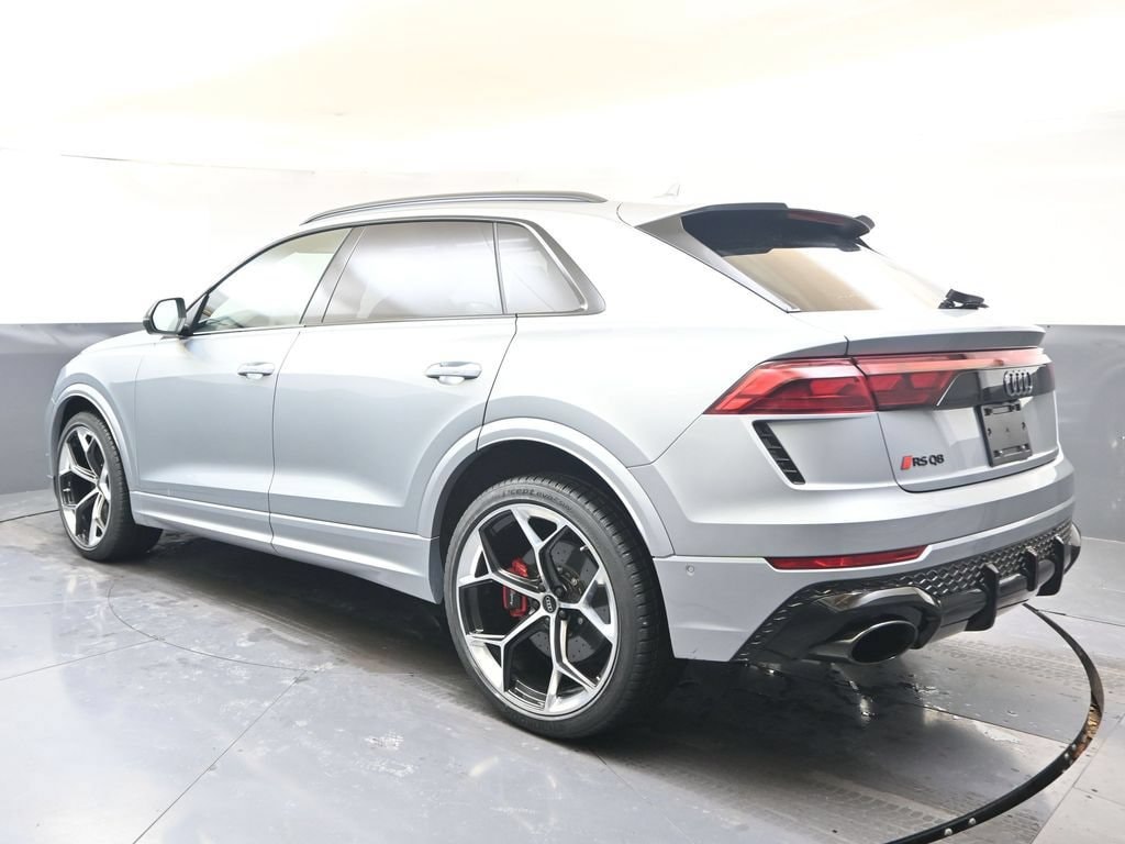 Used 2025 Audi RS Q8 4.0T performance SUV