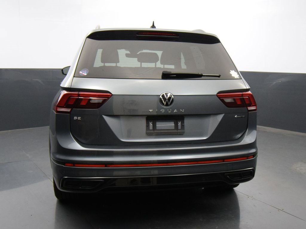 2022 Volkswagen Tiguan SE R-Line Black photo 3