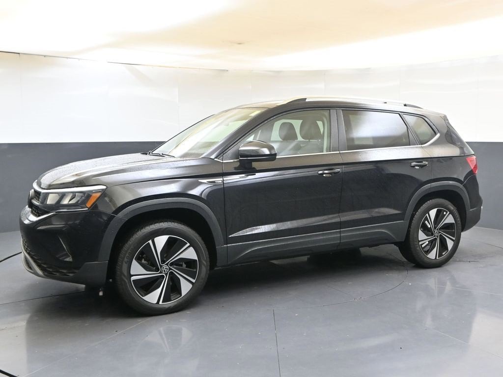 Used 2024 Volkswagen Taos 1.5T SE SUV