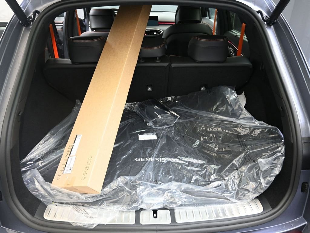 2026 GENESIS GV70 Sport Prestige - Photo 17