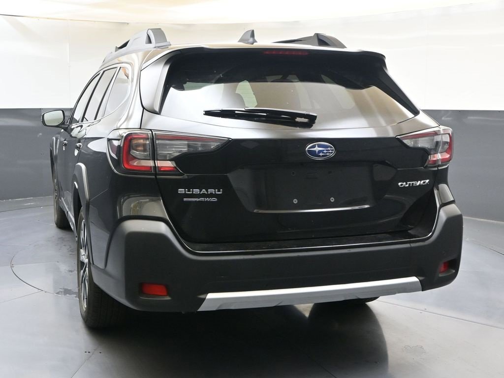 2024 Subaru Outback Limited photo 3