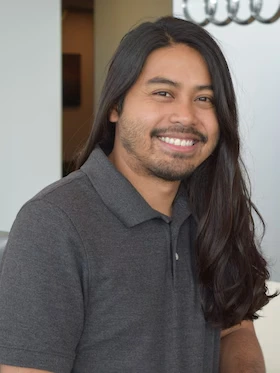 Staff member Randy Kim from ID_d12841