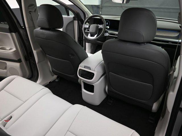 2026 Hyundai IONIQ 9 SEL - Photo 15