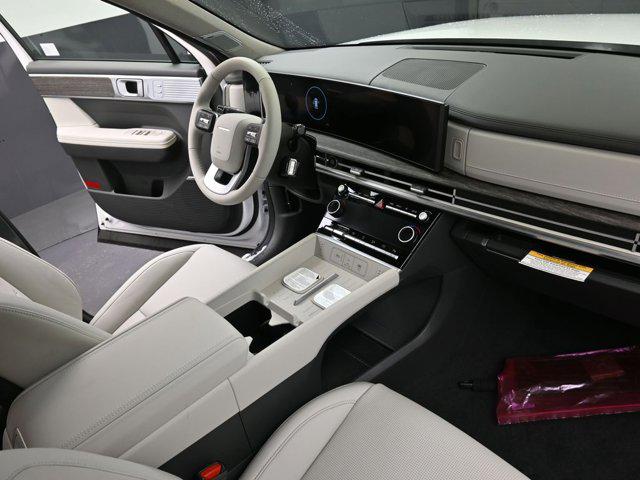 2026 Hyundai Santa Fe Limited - Photo 12