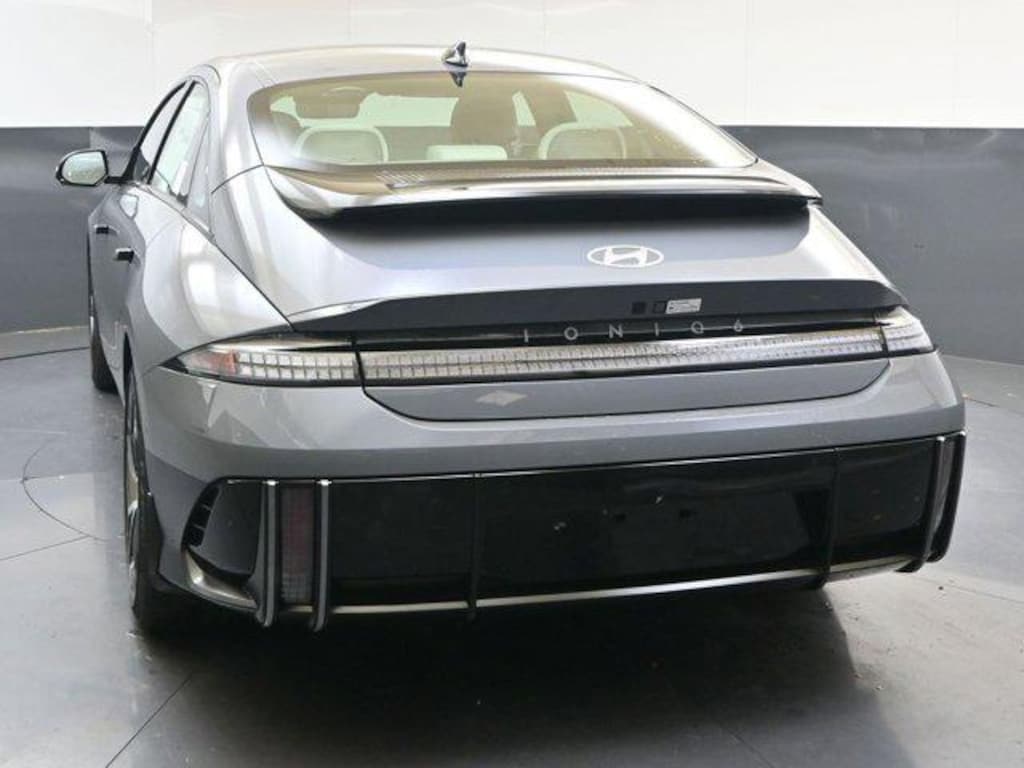 New 2025 Hyundai IONIQ 6 Limited Sedan