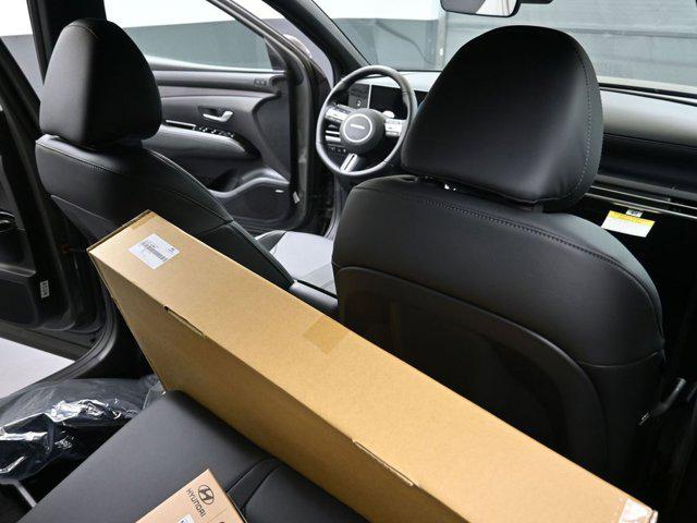 2026 Hyundai Santa Cruz Limited - Photo 15