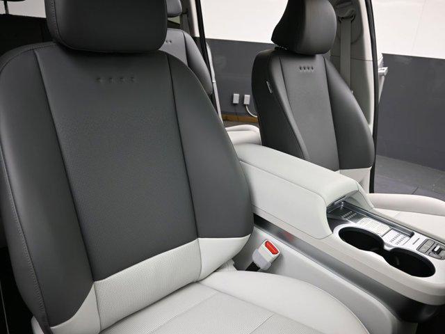 2026 Hyundai IONIQ 9 SEL - Photo 13
