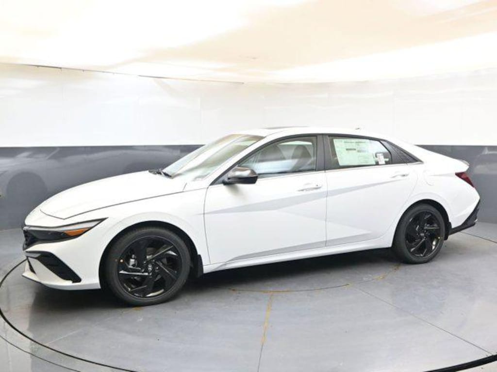 New 2026 Hyundai Elantra SEL Sport Premium Sedan