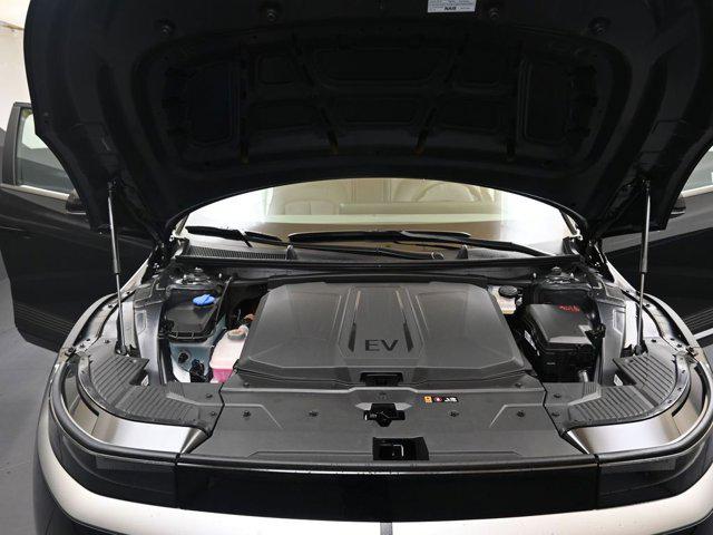 2025 Hyundai IONIQ 5 SEL - Photo 9