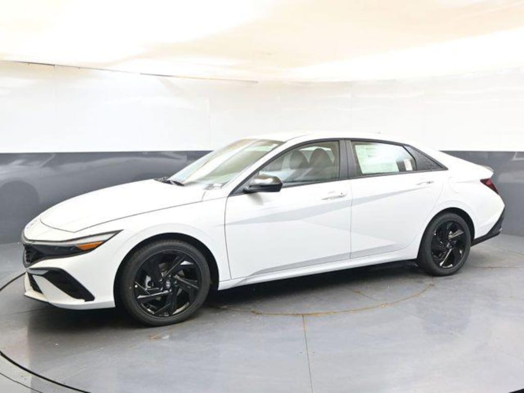 New 2026 Hyundai Elantra SEL Sport Sedan