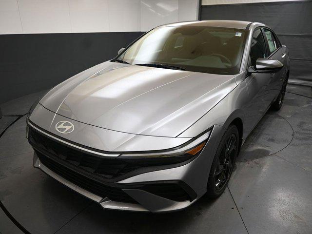 2026 Hyundai Elantra SEL's photo