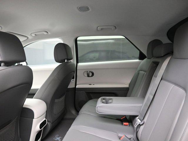 2025 Hyundai IONIQ 5 SEL - Photo 18