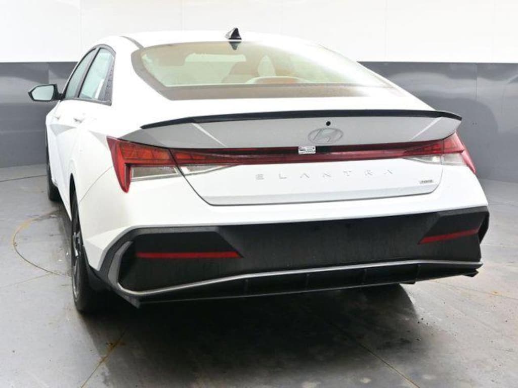 New 2026 Hyundai Elantra Hybrid SEL Sport Sedan