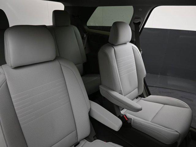 2026 Hyundai Palisade Limited - Photo 16