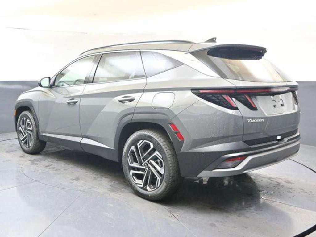 New 2026 Hyundai Tucson Limited AWD SUV