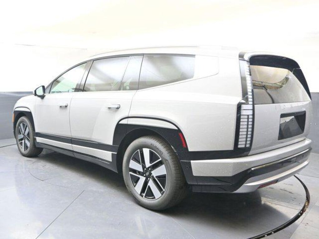 New 2026 Hyundai IONIQ 9 SEL SUV