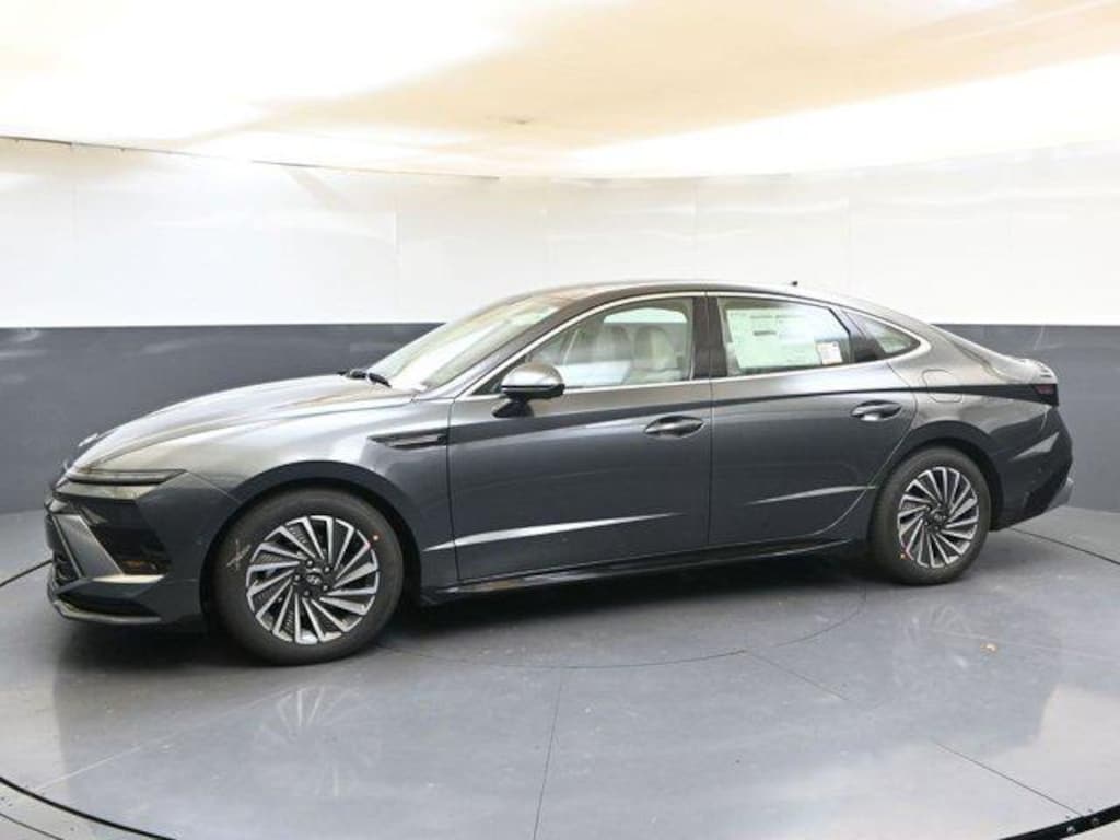 New 2026 Hyundai Sonata Hybrid Limited Sedan