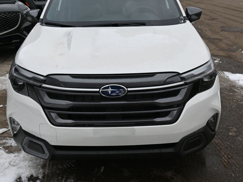 Used 2025 Subaru Forester Limited SUV