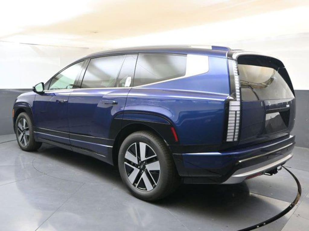 New 2026 Hyundai IONIQ 9 SEL SUV