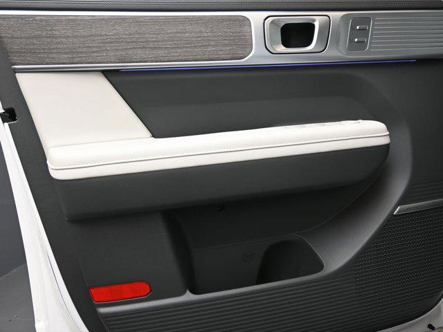 2026 Hyundai Santa Fe Limited - Photo 24
