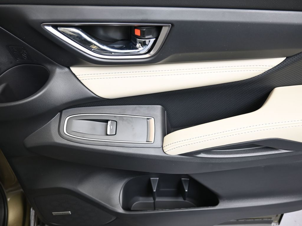 2026 Subaru Ascent Limited - Photo 15