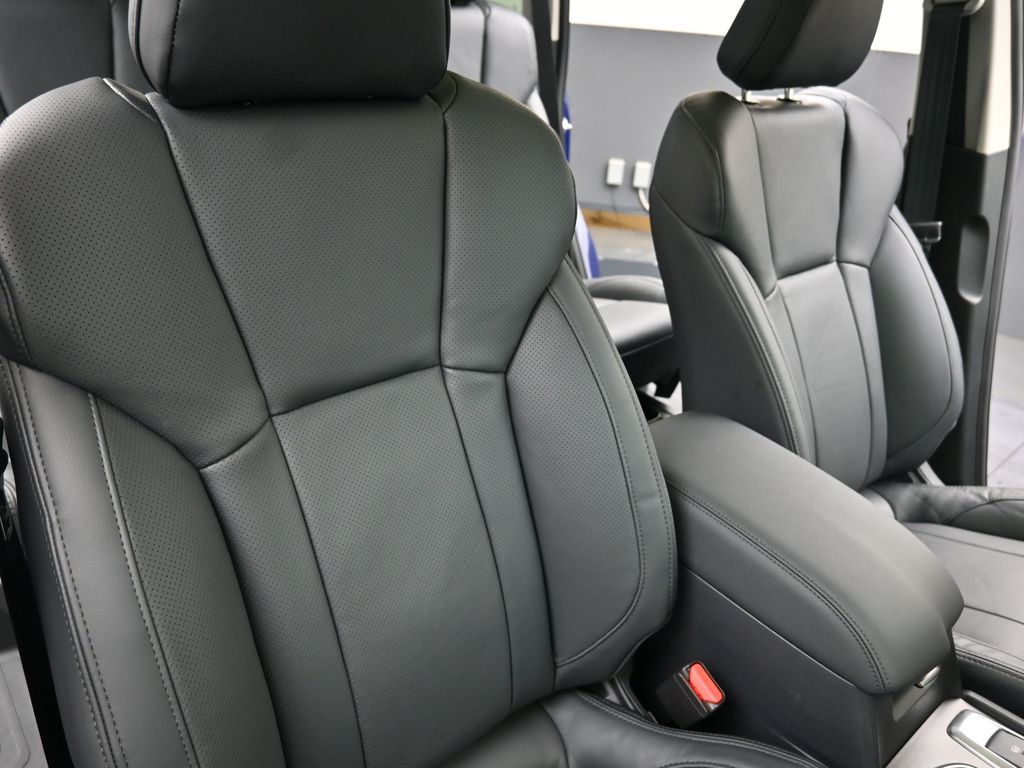 2026 Subaru Ascent Touring - Photo 14
