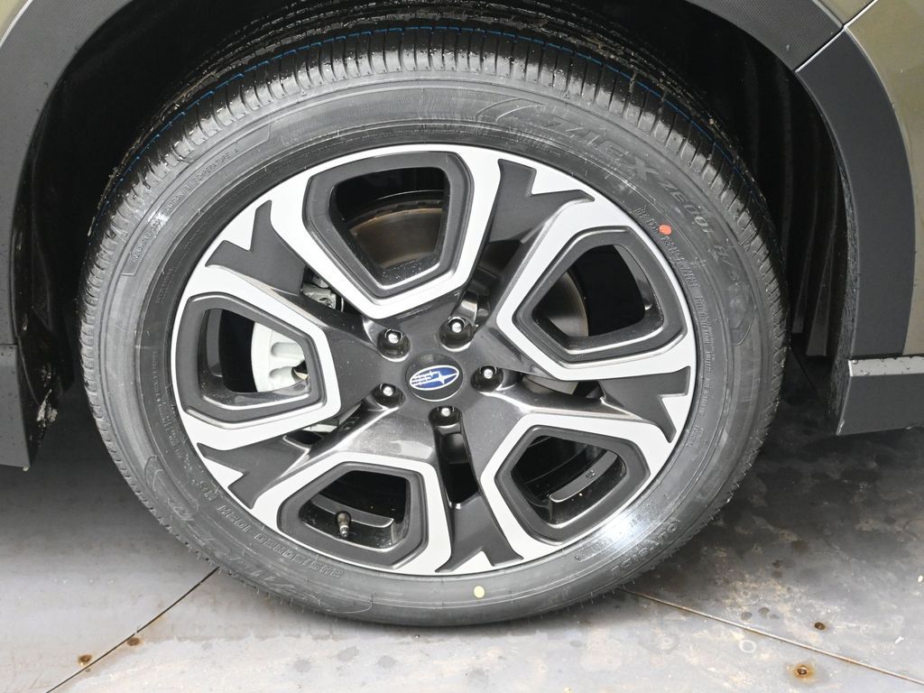 2026 Subaru Ascent Touring - Photo 10