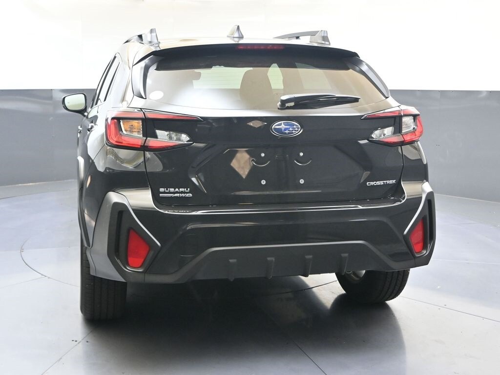 2025 Subaru Crosstrek Premium photo 4