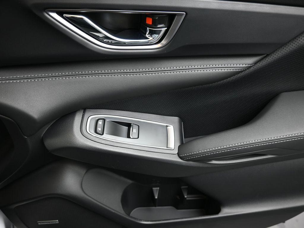 2026 Subaru Ascent Limited - Photo 11