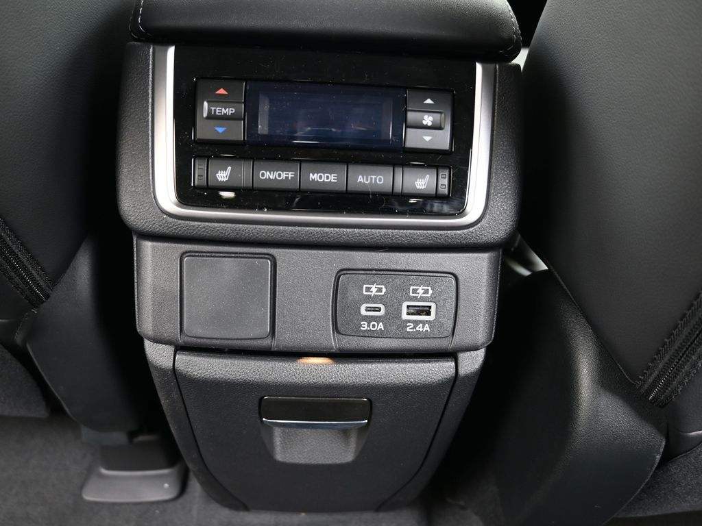2026 Subaru Ascent Limited - Photo 17