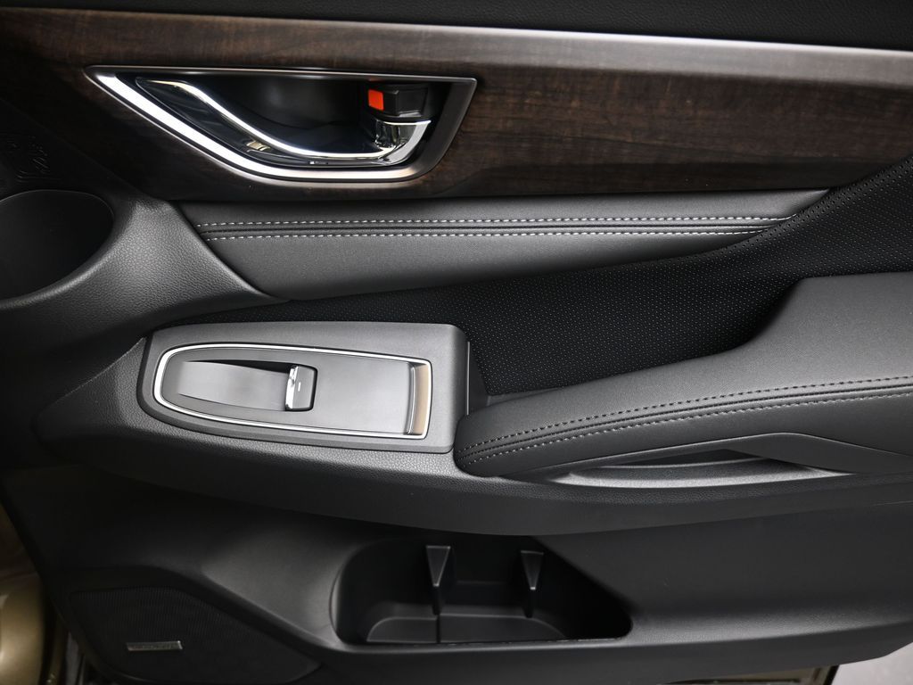 2026 Subaru Ascent Touring - Photo 15