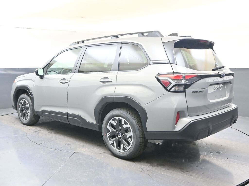 2026 Subaru Forester Premium Base photo 3