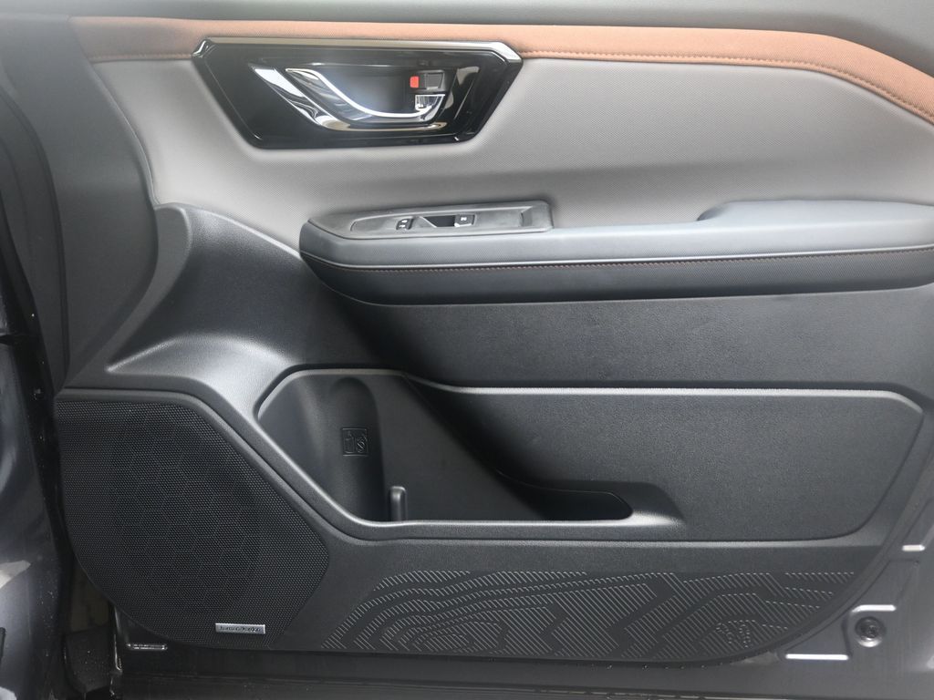 2026 Subaru Forester Sport - Photo 11
