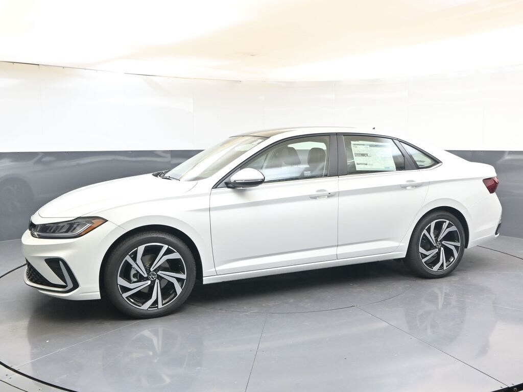 New 2026 Volkswagen Jetta 1.5T SEL Sedan