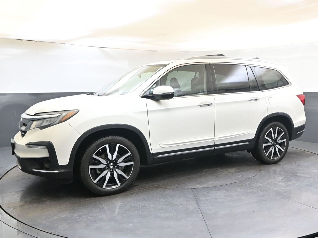 Used 2019 Honda Pilot Touring 7-Passenger AWD SUV