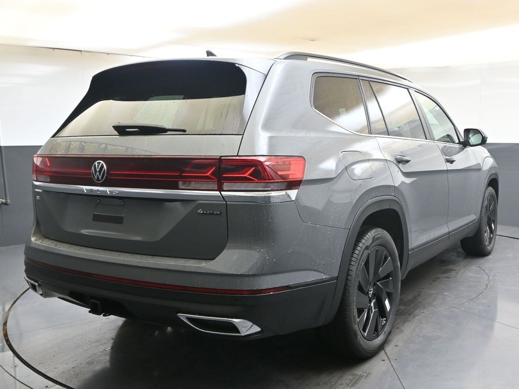 2026 Volkswagen Atlas SE w/Tech - Photo 5