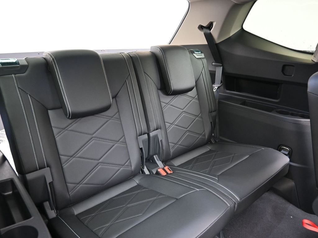 2026 Volkswagen Atlas SE w/Tech - Photo 16