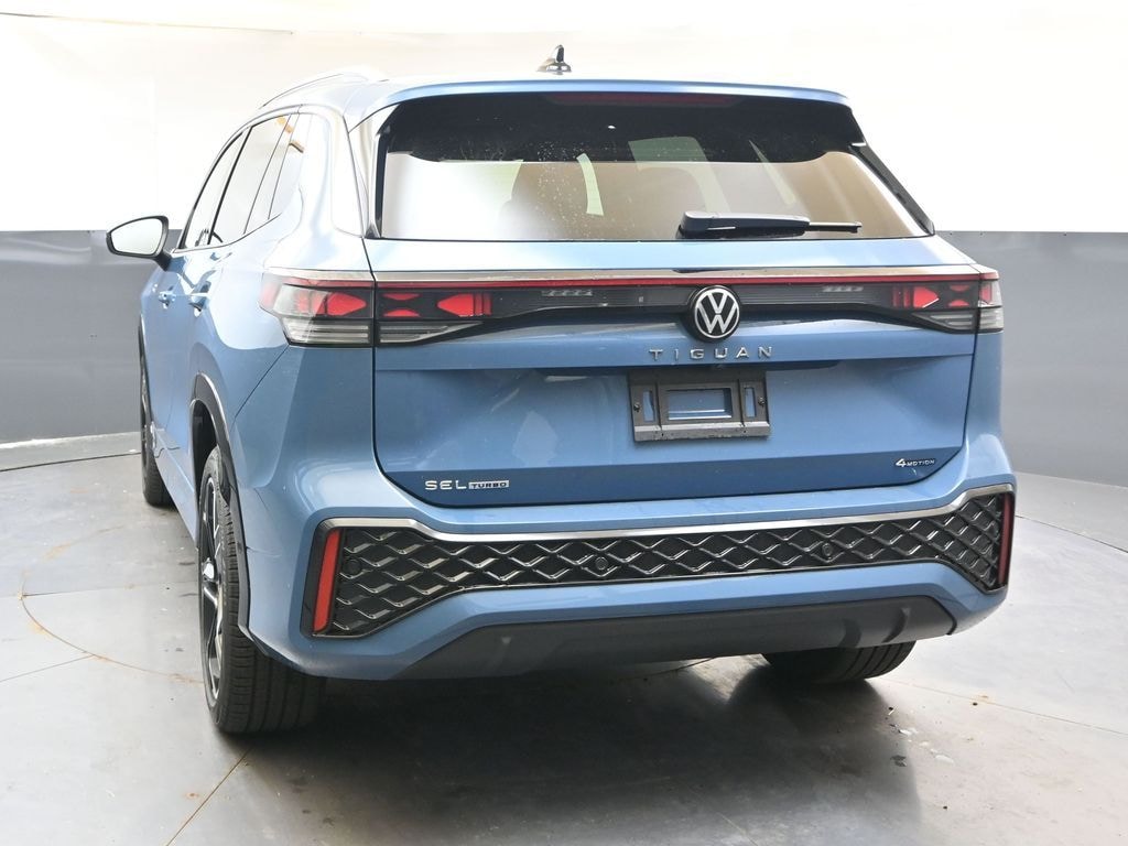 New 2026 Volkswagen Tiguan 2.0T SEL R-Line Turbo SUV