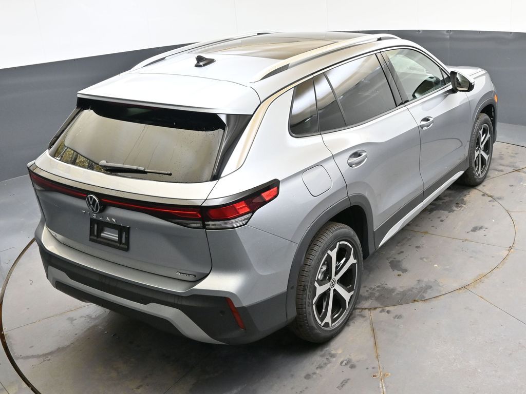2026 Volkswagen Tiguan SE - Photo 49