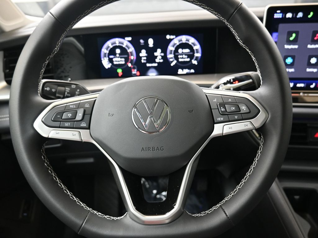 2026 Volkswagen Tiguan SE - Photo 25
