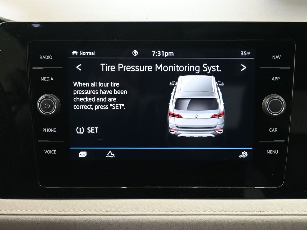 2026 Volkswagen Taos SEL - Photo 30
