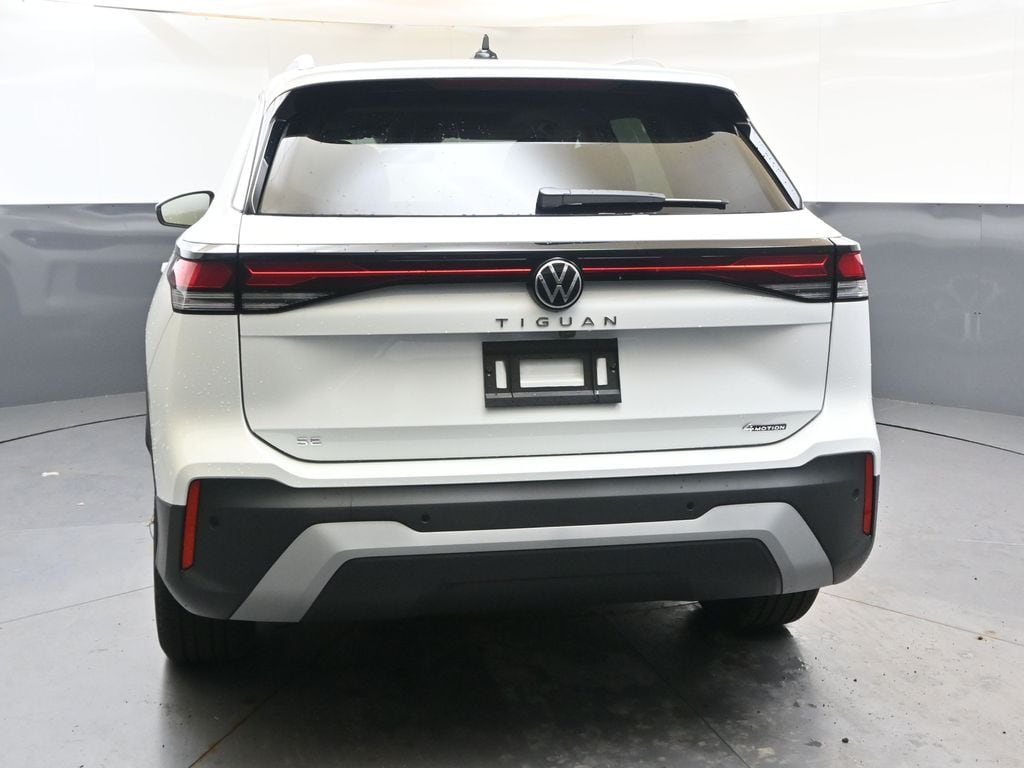 New 2026 Volkswagen Tiguan 2.0T SE SUV