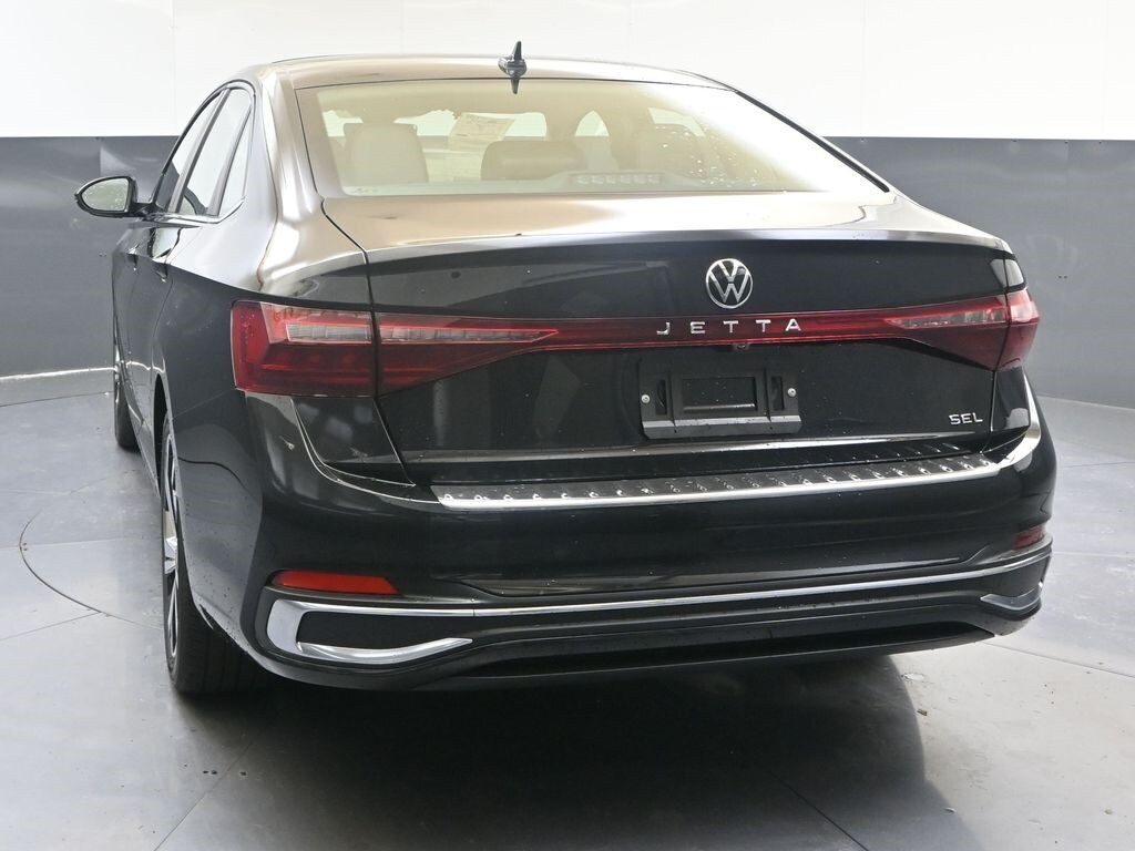 2025 Volkswagen Jetta 1.5T SEL photo 4