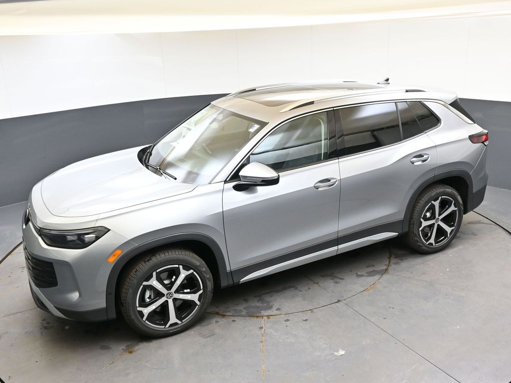2026 Volkswagen Tiguan SE - Photo 46