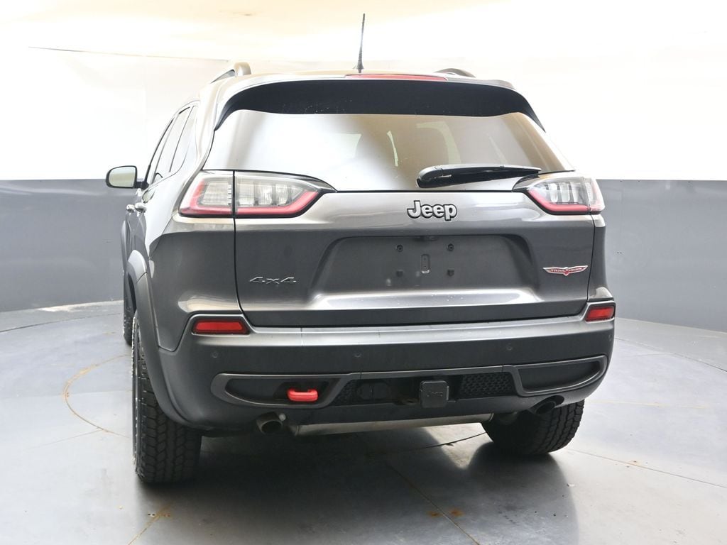 Used 2022 Jeep Cherokee Trailhawk SUV