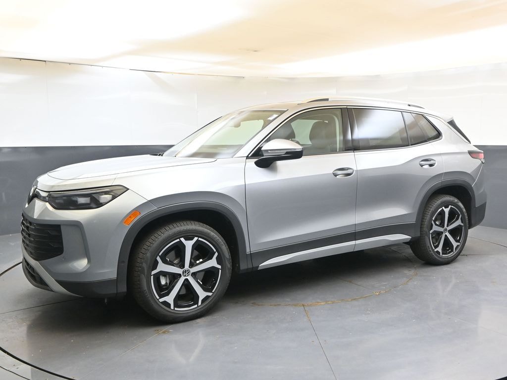 New 2026 Volkswagen Tiguan 2.0T SE SUV