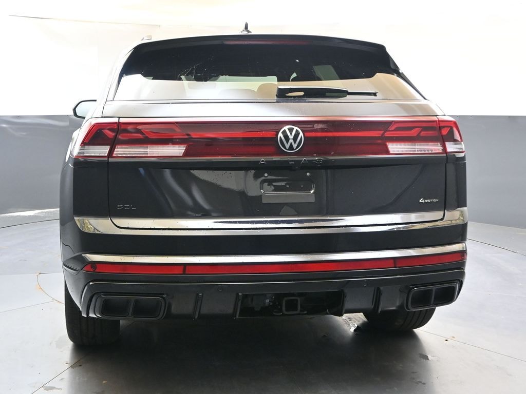 New 2026 Volkswagen Atlas Cross Sport 2.0T SEL R-Line Black SUV