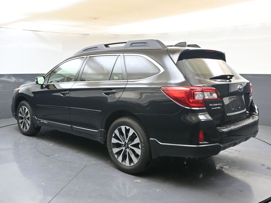 Used 2017 Subaru Outback 2.5i Limited with SUV