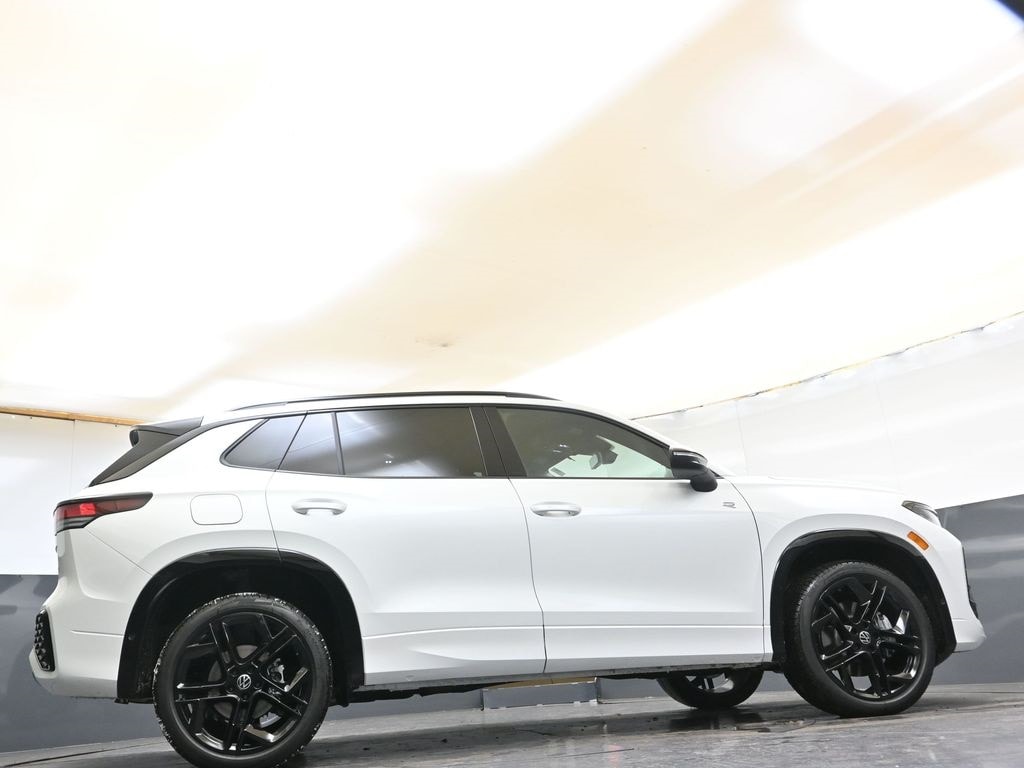 2026 Volkswagen Tiguan SE R-LINE BLACK - Photo 34